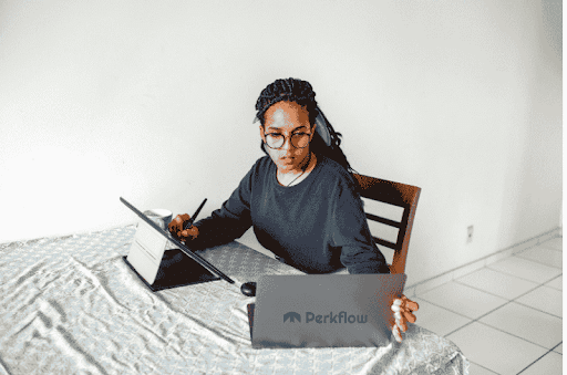 Featured image for Pourquoi procrastine-t-on ? Causes scientifiques et 12 conseils